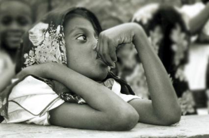 Enfants à l'école coranique de Tsingoni - Mayotte juin 1995
Mots-clés: Tsingoni Mayotte enfants portraits océan-indien école-coranique