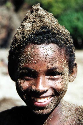 Simba sur la plage de Soulou - 1995
Mots-clés: Tsingoni Mayotte Simba plage-de-Soulou