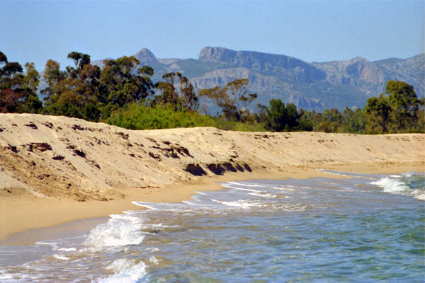 Oristano, plage de Sardaigne.
