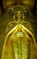 Golener Buddha Bagan.jpg
