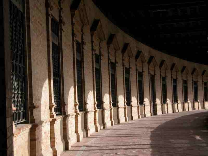 Plazza de Espana - Decembre 2005
Séville Espagne
Mots-clés: Séville Espagne