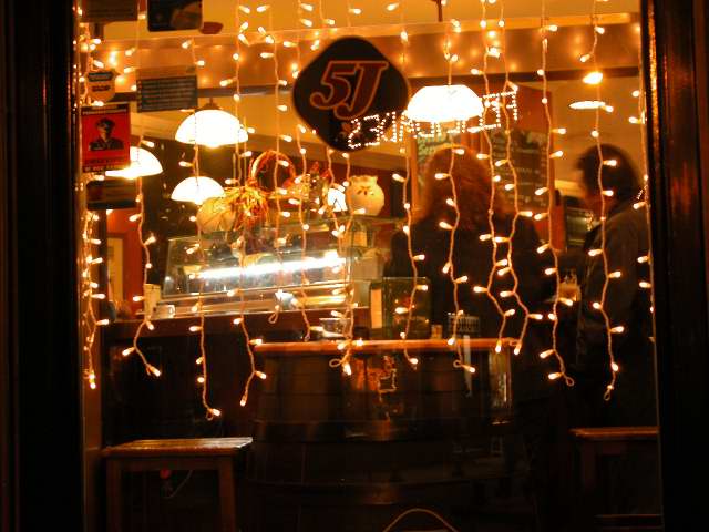 Soir de Noël - Séville - Décembre 2005
Mots-clés: Seville Espagne