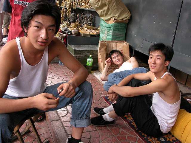 Dans la rue Beijing Chine 2005
Mots-clés: Chine Beijing