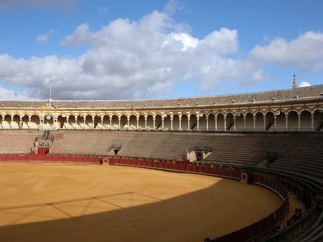 Séville - Les Arènes - Décembre 2005
Mots-clés: Seville