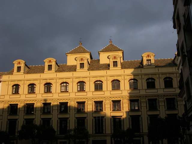 Ombre et lumière Séville - Décembre 2005
Mots-clés: Seville