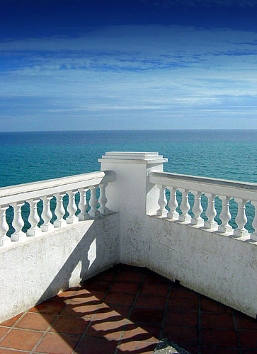 Baena
Quelque part au plus sud de l'Espagne

[url=http://laurent.images.online.fr/]Website[/url]
Mots-clés: mer Espagne Baena