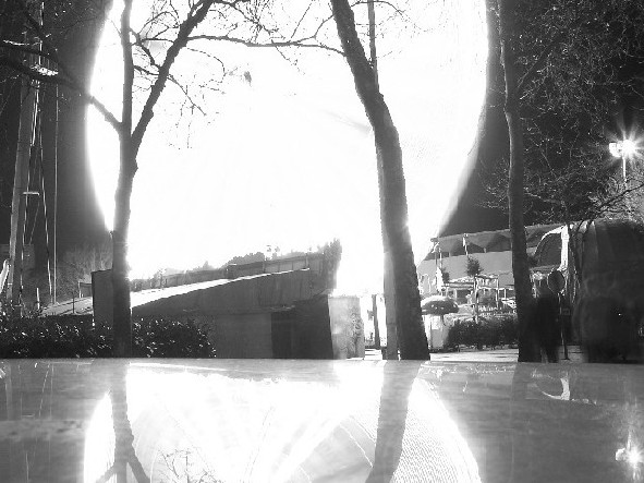 Grande roue en n/b, Lorient
Prise de de vue en 30"
Mots-clés: grande roue lorient noir et blanc