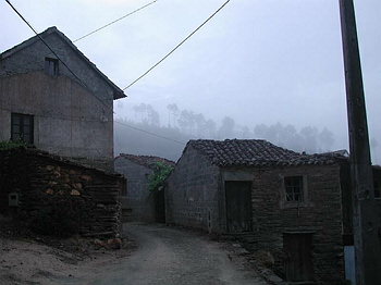 Bogas 2004
Aurore rosée du matin
Mots-clés: Portugal Bogas