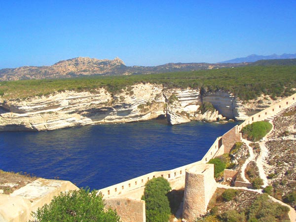 Remparts de Bonifacio
remparts...
Mots-clés: Bonifacio