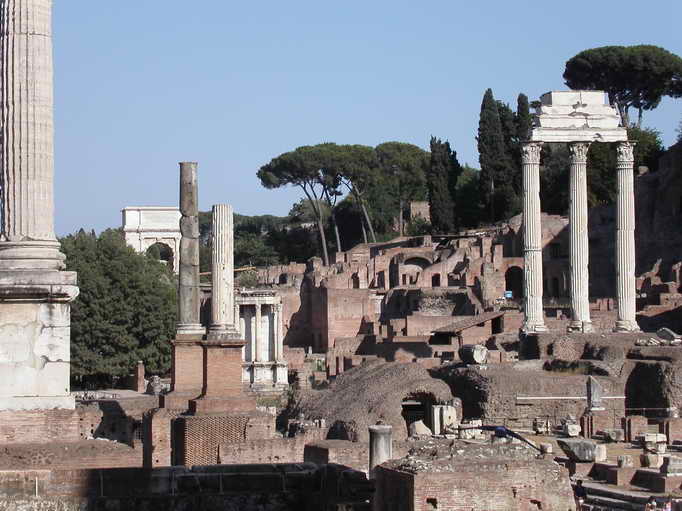 Promenade dans le Forum Romain de Rome, Italie
Mots-clés: Rome