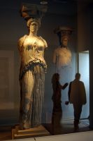 CaryatidesHierAujourdhui.jpg