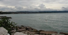 Province de Brescia- Italie
Au bord du lac de Garde cet été, par temps nuageux
Mots-clés: Italie Brescia lac-de-Garde