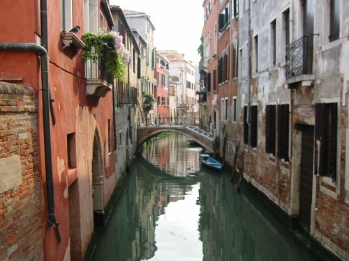 Rio di Venezia
Un des cours d'eau qui traversent la ville 
Mots-clés: venise rio