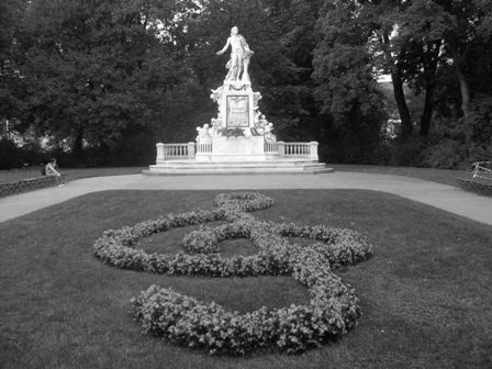 Statute of Mozart, Vienna 2007
