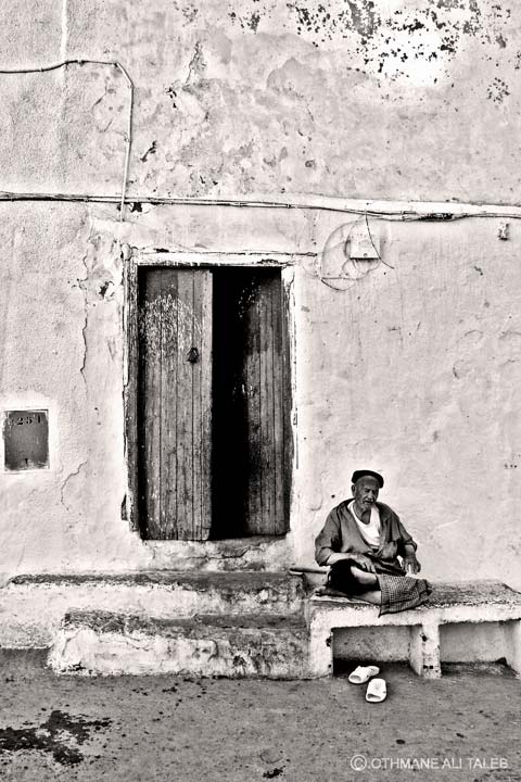 Médina du cap Farina, tunisie
c'est au cours d'un voyage dans la medina du cap farina en tunisie.
Mots-clés: medina Tunisie