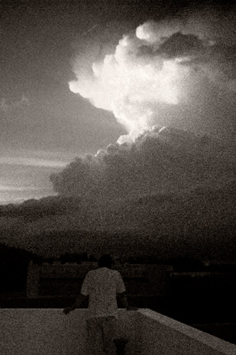 alone
seul face aux merveilles de la nature
Mots-clés: tunis plage ras jbel