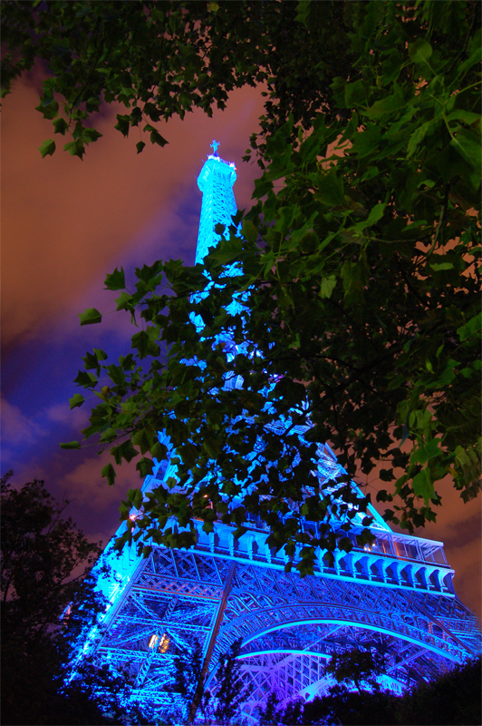 tour eiffel bleue
la tour eiffel aux couleurs de l'europe
Mots-clés: paris tour eiffel