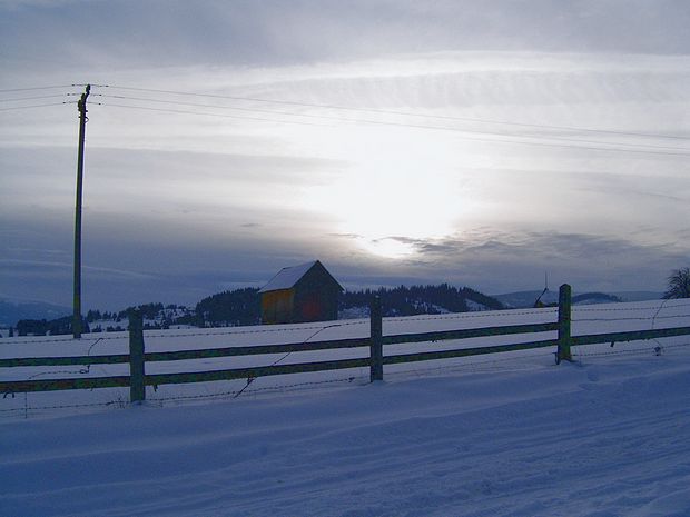 Dorna sous la neige
Coucher du soleil dans la Depression Dorna, en Roumanie
Mots-clés: Saru-Bucovinei Roumanie