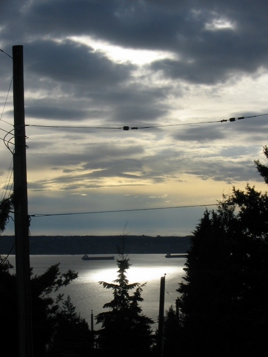 Light Water
baie de Vancouver sous les nuages
Mots-clés: Vancouver Baie nord