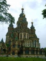 eglise-pierre-et-paul-peterhof.jpg