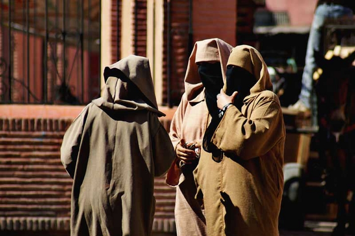 un voile de conversation Marrakech
Marrakech
Mots-clés: Marrakech