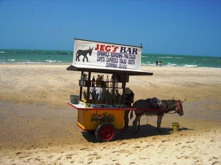 Fortaleza Brasil Jeg's Bar
Praia Canoa Quebrada, viagem a Fortaleza, Brasil
Mots-clés: Fortaleza Brasil
