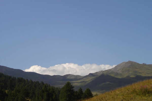 Montagne de nuages, Vars été 2005
Mots-clés: Vars