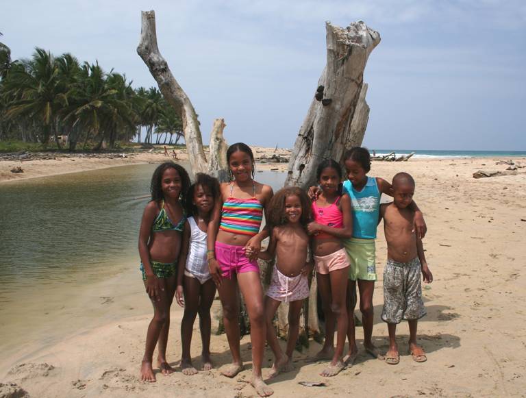 bienvenido en la Playa Limon
Playa Limon, El Cedro, Miches, Dominican Republic - http://www.lacuevalimon.com
Mots-clés: Playa Limon El Cedro Miches Republica Dominicana Caribe