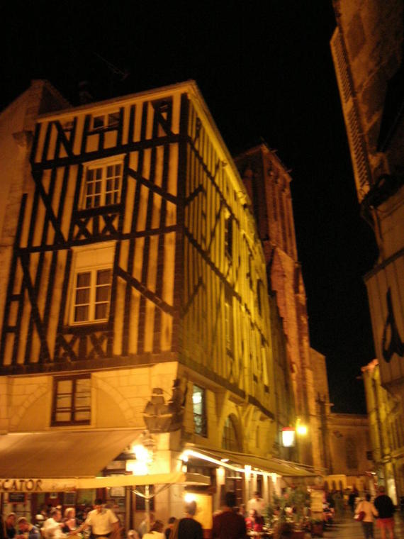 La Rochelle by night 1
