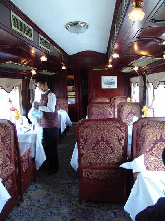 wagon restaurant eastern express
