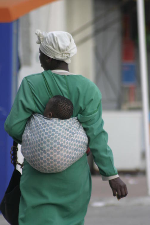 Immigrante_Rabat_Maroc
La mendicité est le premier moyen de ganger du pain pour les immigants
Mots-clés: Maroc Rabat