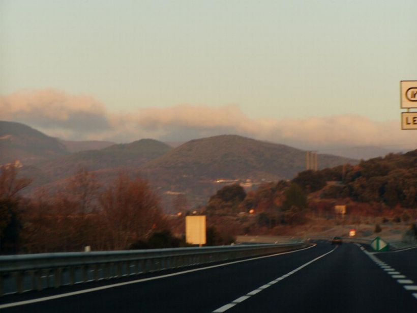 Sur la route de Lodeve
