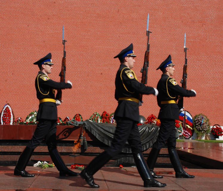 Elégance militaire au Kremlin
Mots-clés: Kremlin