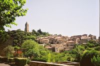 Olargues_sous_le_soleil.JPG