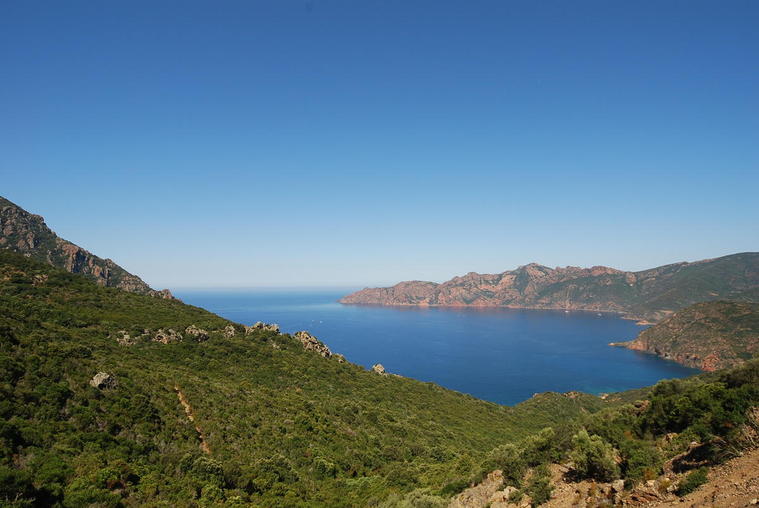 Panorama sur golfe en Corse
