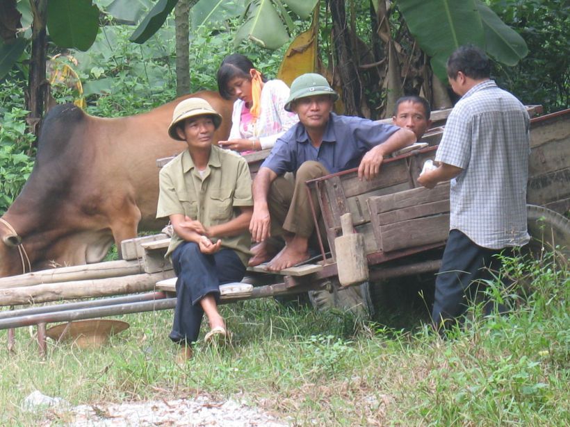 Paysans vietnamiens au repos
