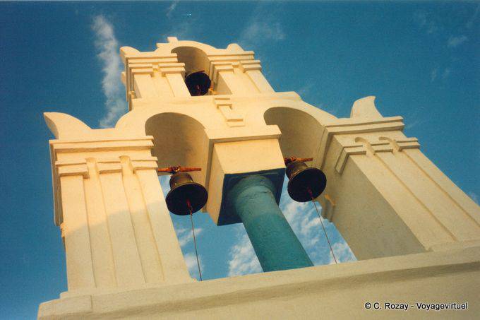 Un des clochers du village d'Anafi - Grèce