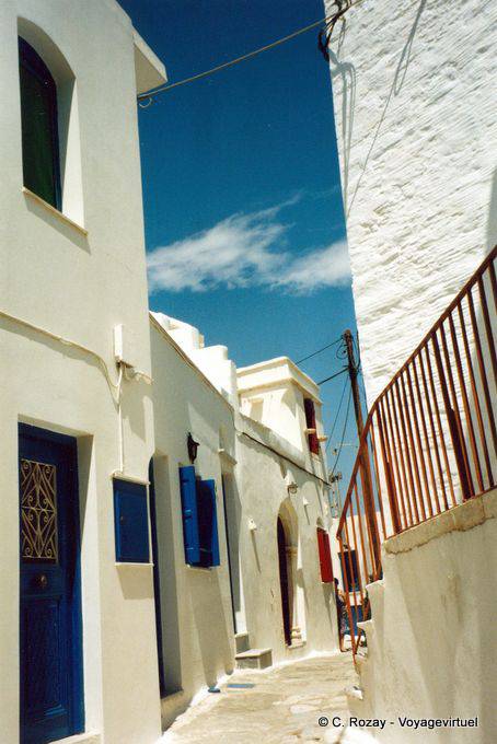 Promenade dans les rues du village, Anafi - Grèce