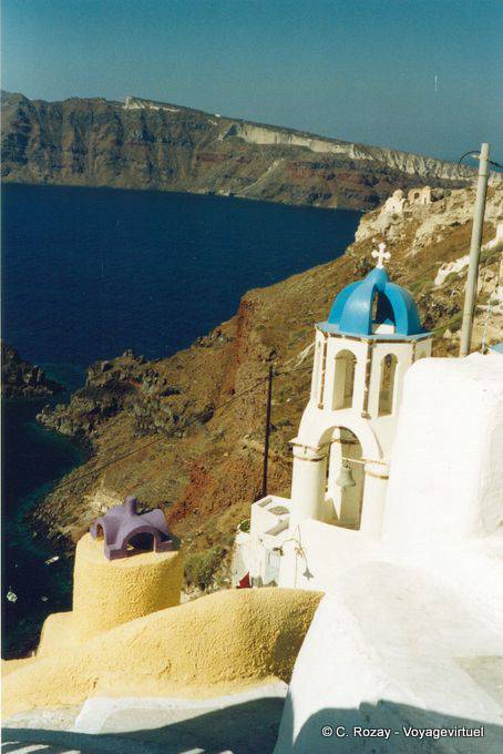 Eglise sur le vide, Oia, Santorin - Grèce