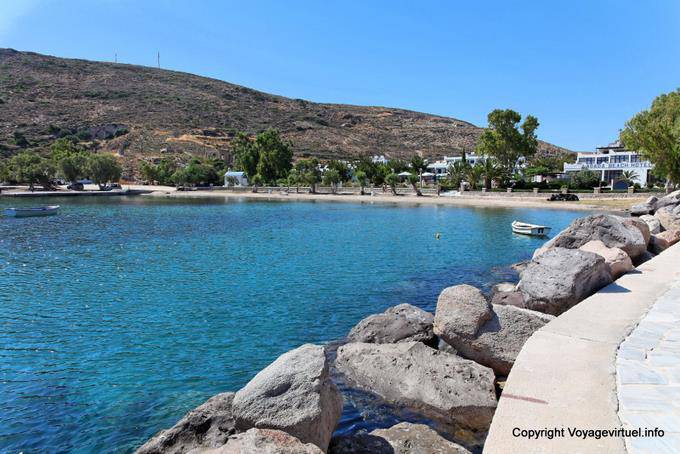 Milos, Adamas, plage de Lagada - Grèce