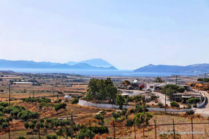 Milos, panorama sur la baie - Grèce