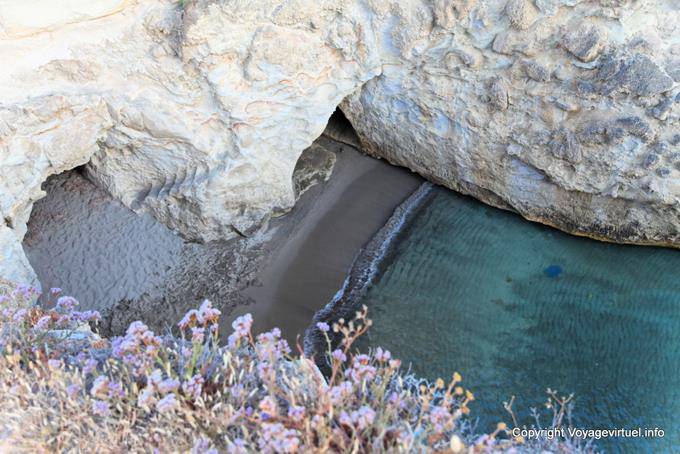 Milos, Papafragas Filakopi Phylakopi, mini plage - Grèce