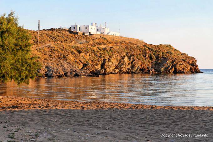 Sifnos, plage à Fossolou - Grèce