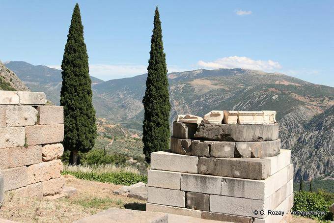 Reconstitution, Delphes - Grèce