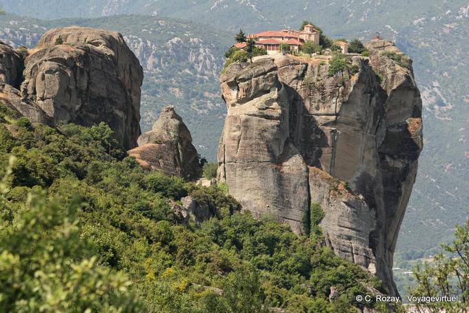 Panorama du monastère Aghia Triada, Les Météores - Grèce