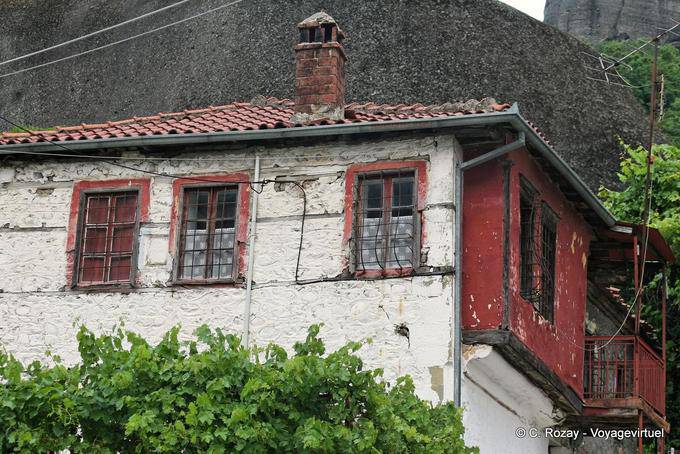 Maison rouge et blanche, Kastraki - Grèce