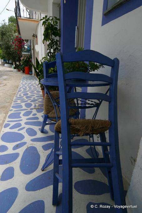 Histoire de chaises, Trikeri, Agia Kyriaki - Grèce
