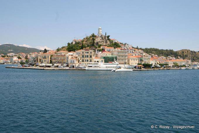 La ville de Poros, île de Sphaeria - Grèce