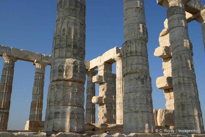 Cannelures des colonnes du temple Poséidon Sounion - Grèce