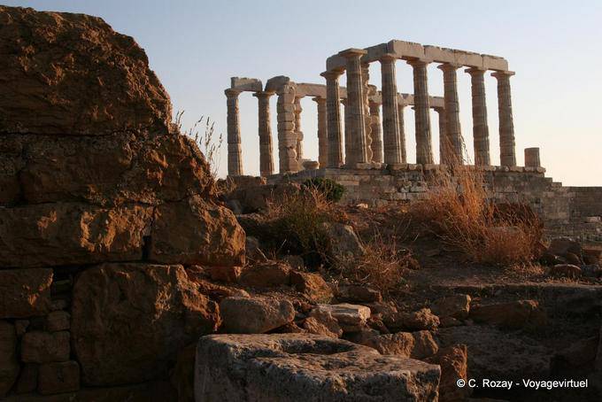 Autre vue du temple de Poséidon à la lumière du couchant, Cap Sounion - Grèce
